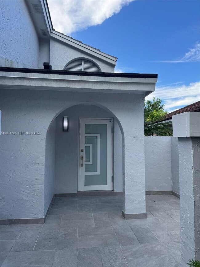 Building Photo - 17324 NW 63rd Ave