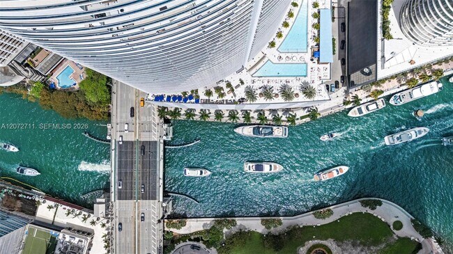 Foto del edificio - 200 Biscayne Blvd Way