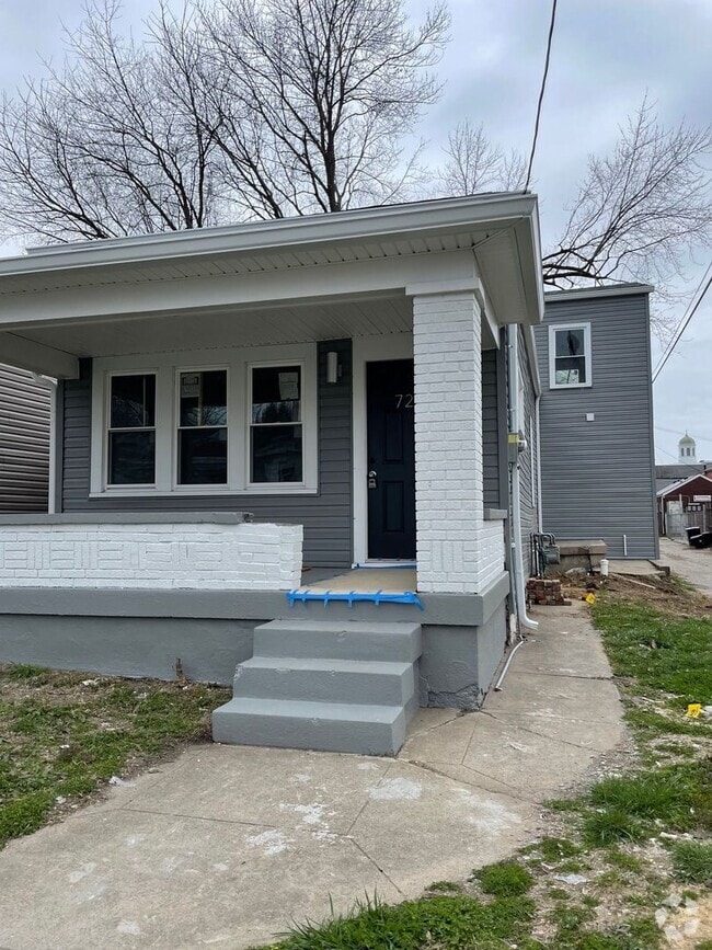 Building Photo - 729 Camp St
