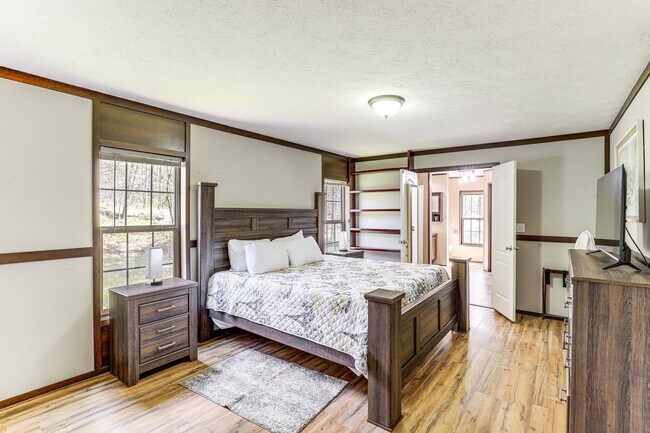 Foto del edificio - 1504 Wilhite Creek Rd