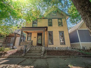 Building Photo - 319 Adams Ave