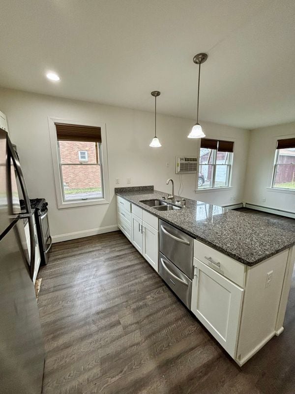 Building Photo - 476 Terrace Blvd