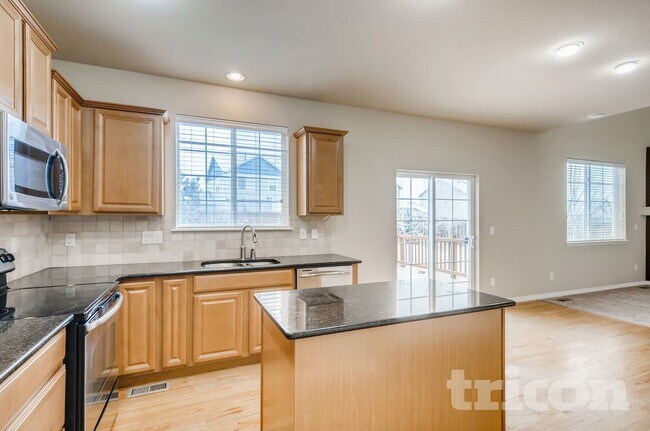 Foto del edificio - 161 N Newbern Way