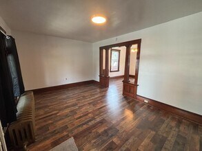 Building Photo - 1511 20th Ave
