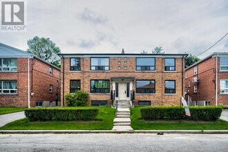 Building Photo - 11-11 Markdale Ave