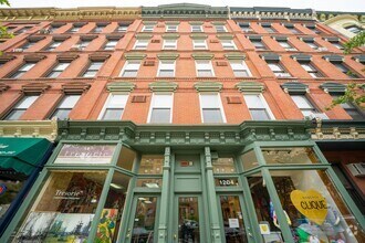 Building Photo - 1204 Washington St