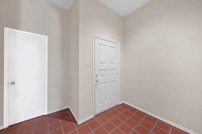 Foto del edificio - 59 Chelsea Blvd