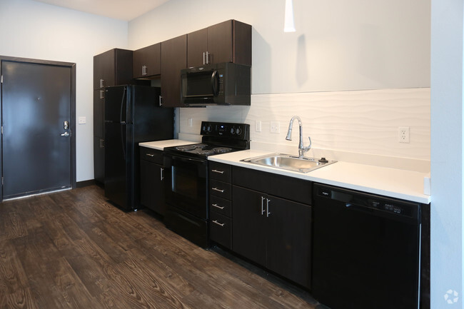 Interior Photo - Elevate Student Living - Deep Elm