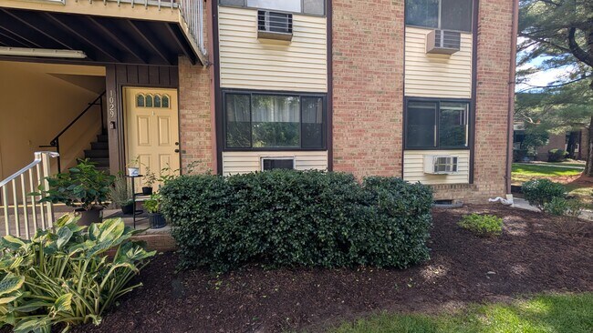 Foto del edificio - 1029 Cricket Ln