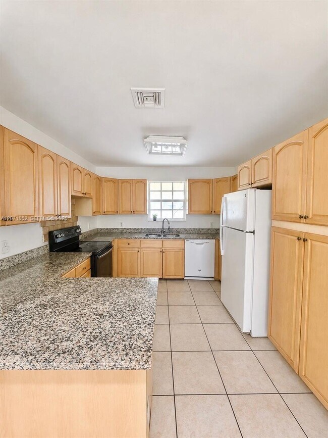 Foto del edificio - 2653 SW 51st St