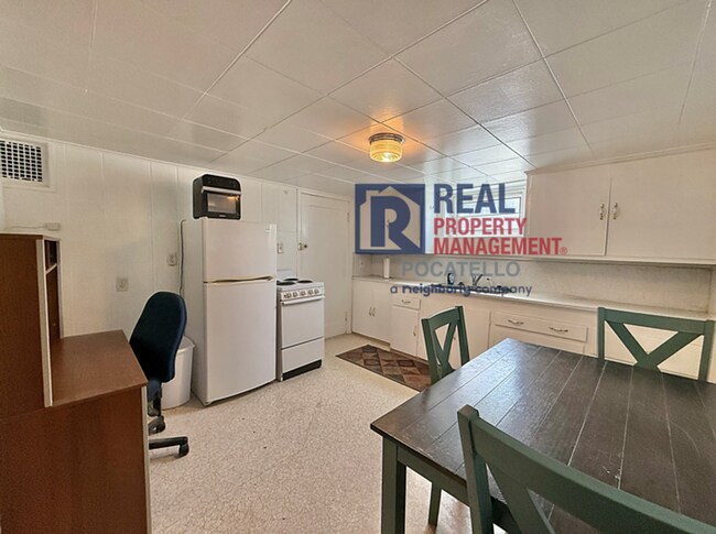 Foto del edificio - 923 E Lander St