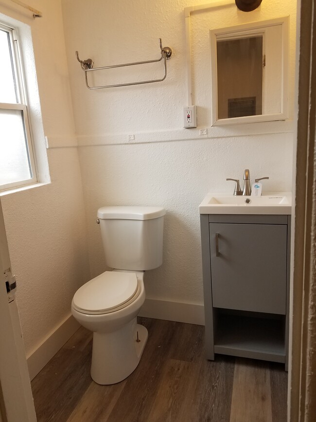 Building Photo - Basin Street Apartments