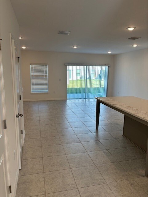 Foto del edificio - 3616 Majestic Dr