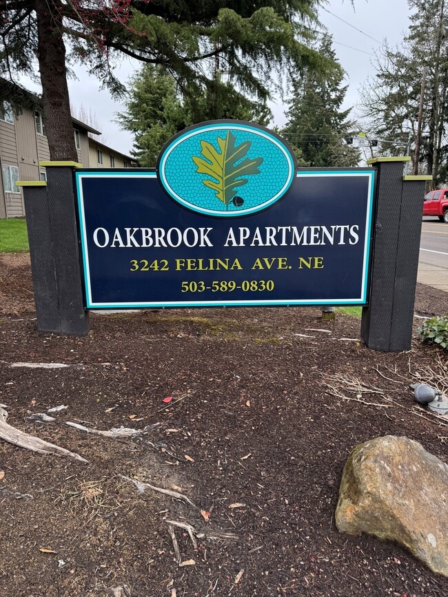 Building Photo - Oakbrook Inn