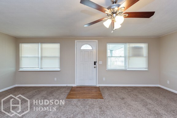 Foto del edificio - NOW AVAILABLE! - 398 ARORA BLVD, ORANGE PA...