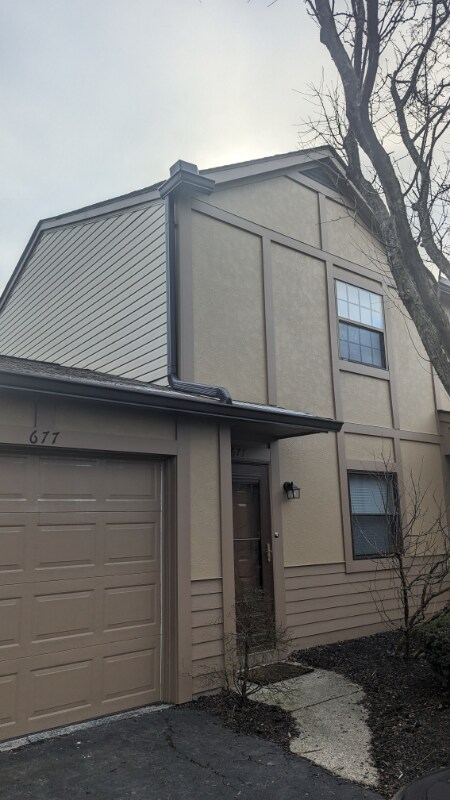 Building Photo - 677 Alta View Ct