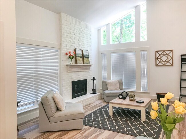 Foto del edificio - 5 Sandlily Ct