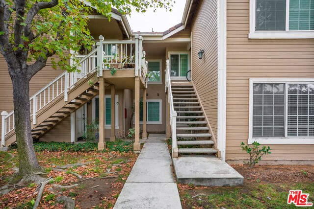 Building Photo - 3851 Amberly Dr