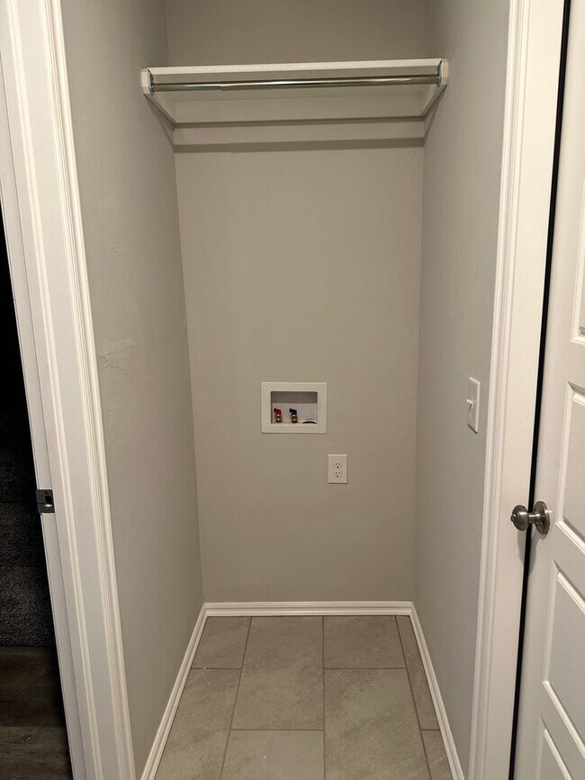 Foto del edificio - 230 SW 34th St