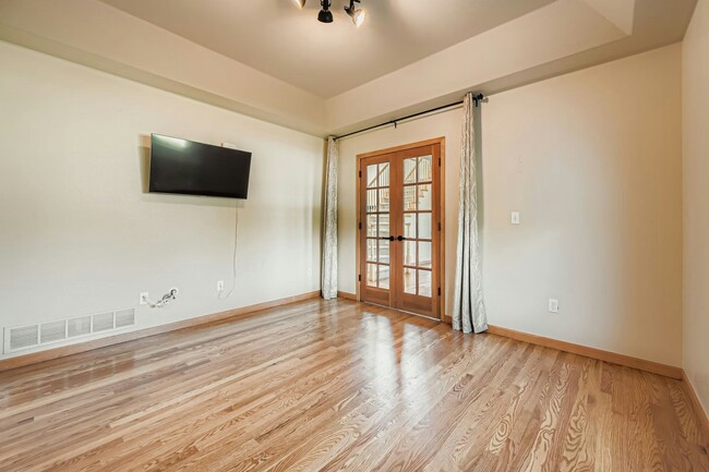 Building Photo - 1116 Fletcher Dr