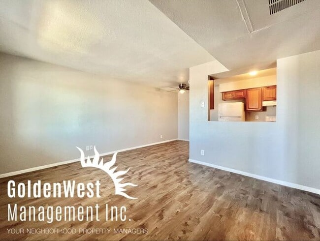 Building Photo - Charming 2Bdm 2Ba Apartment in Phoenix - M...