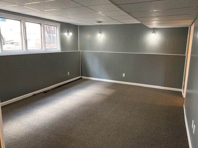 living room - 1627 Main St S
