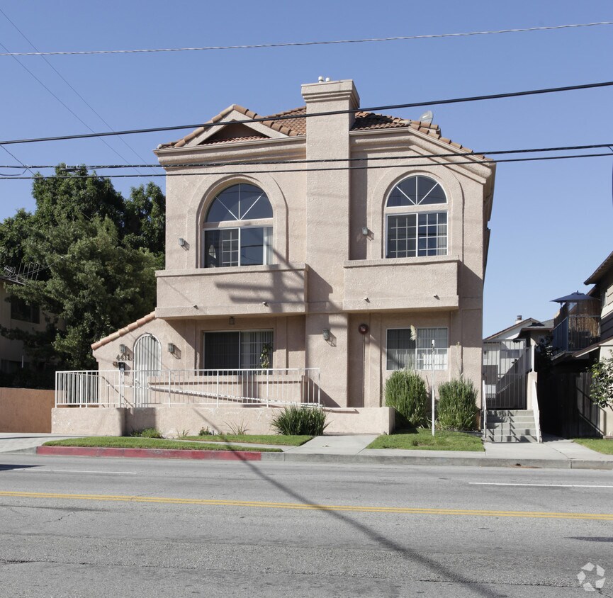 Foto del edificio - 4411 Cahuenga Blvd