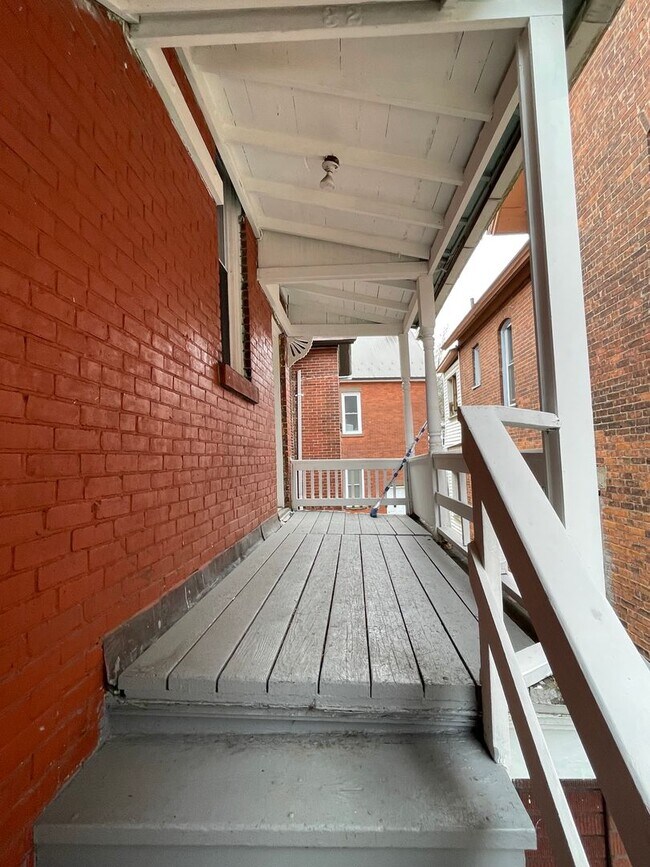 Foto del edificio - 32 Clinton; 6 Summit, Salamanca NY 14779
