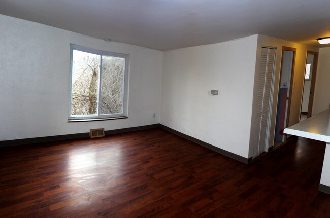 Living Room - 475 Flamingo Ave