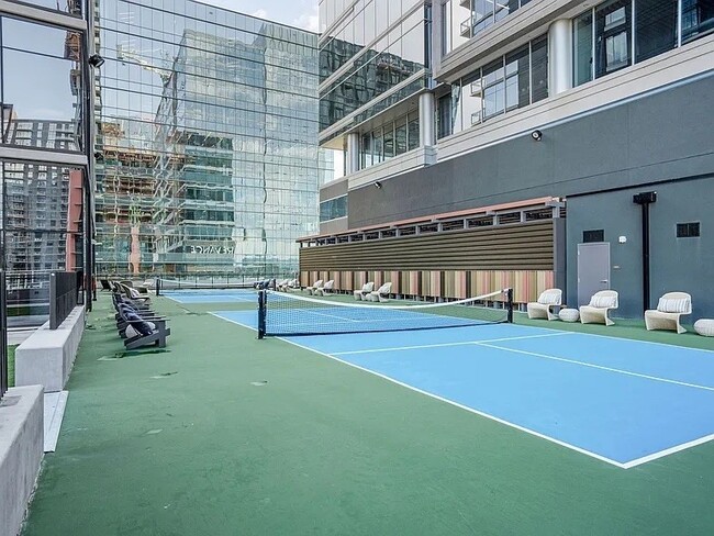 Building Photo - 1212 Demonbreun St