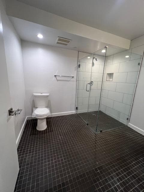 Interior Photo - 8730-8744 S FIGUEROA ST