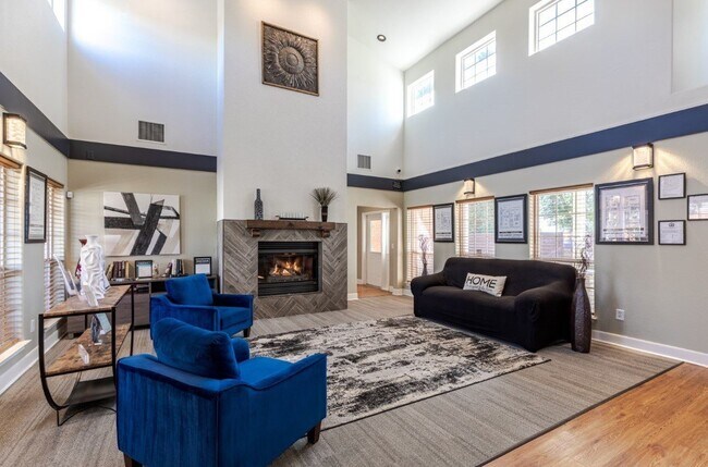 Building Photo - Bull Run Apartments