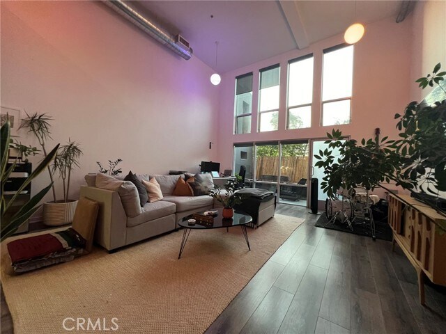 Foto del edificio - 4215 Glencoe Ave