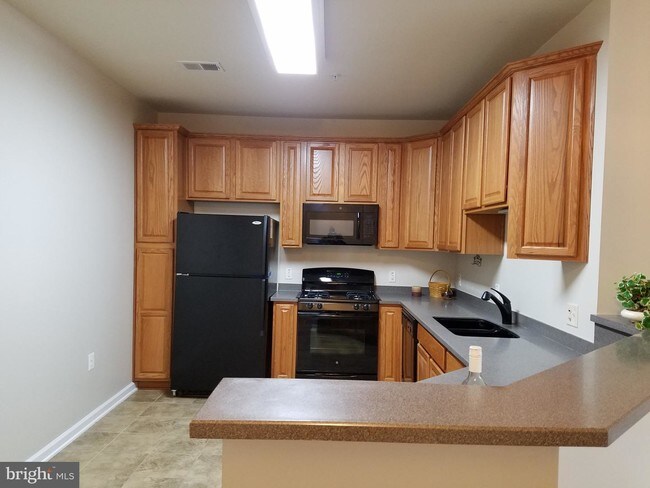 Building Photo - 1403 Wigeon Way