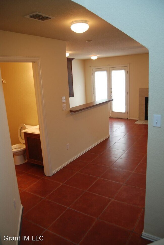 Foto del edificio - 2715 NW 17th St