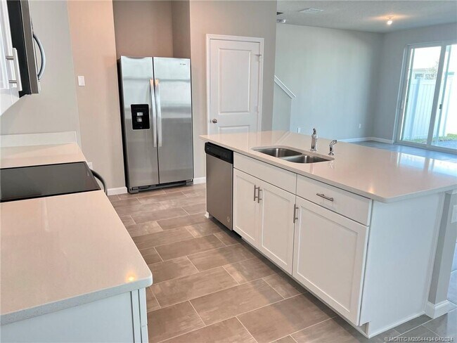 Building Photo - 255 Osprey Preserve Blvd