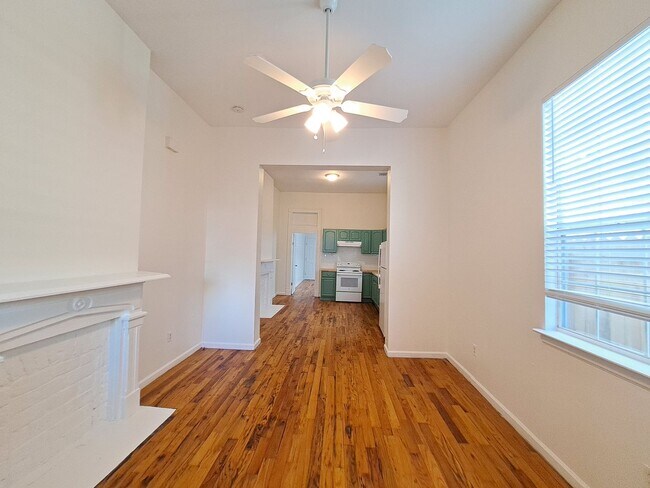 Foto del edificio - 1677 N Broad St