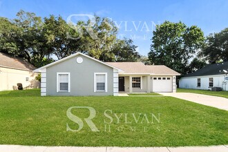 Building Photo - 1060 Forrest Dr