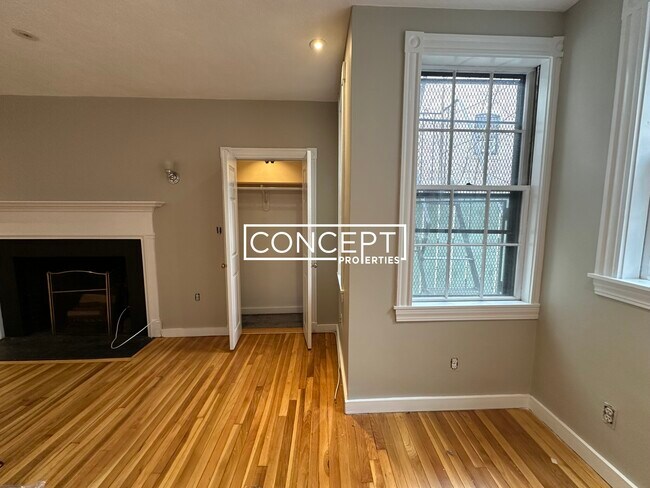 Foto del edificio - 82 Phillips St
