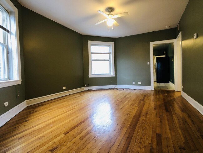 Foto del edificio - 2513 W Gunnison St