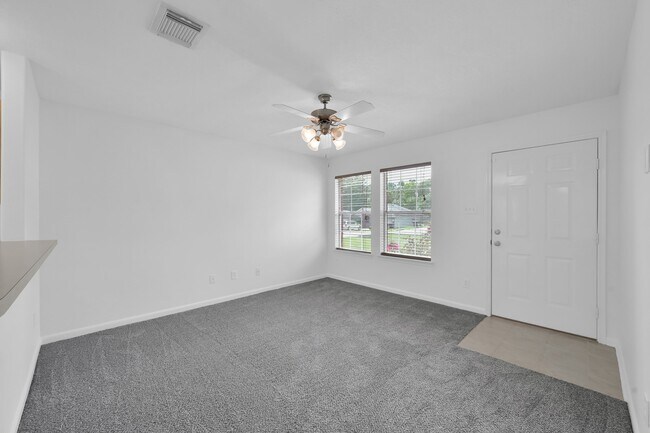 Building Photo - 5440 N Buffalo Cir