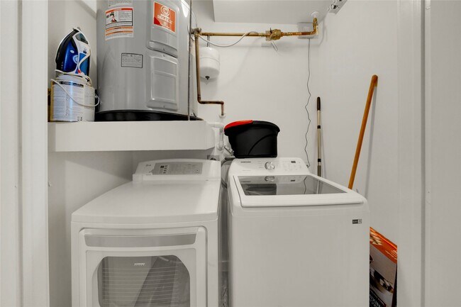 Foto del edificio - 2000 Bagby St