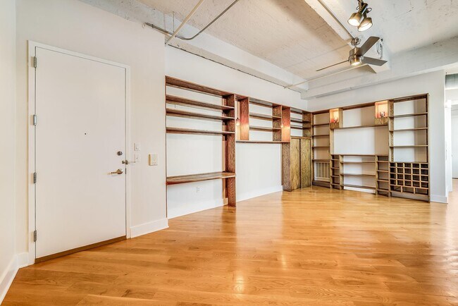 Building Photo - 325 Palisade Ave