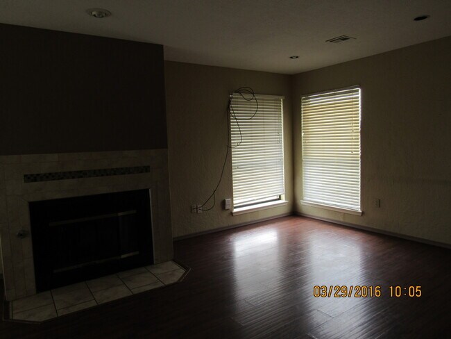 Foto del edificio - Pet Friendly under 40 pounds