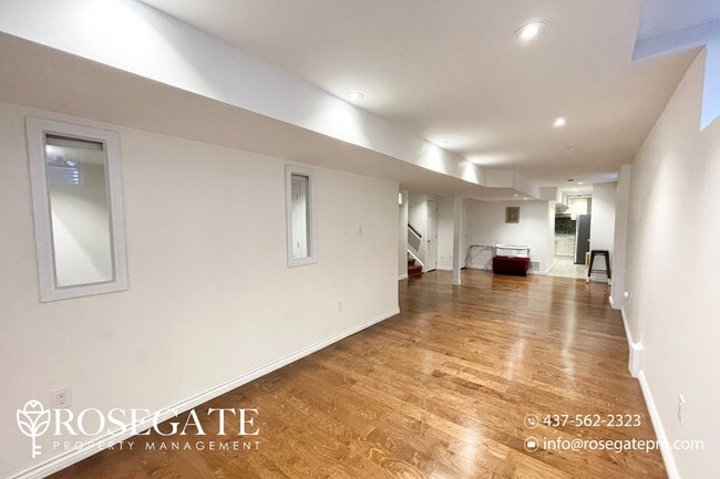 Building Photo - 83 Jeanette St