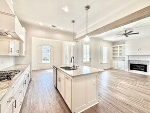 Building Photo - 1213 Haymarket St