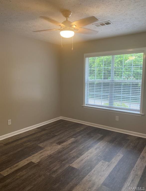 Building Photo - 3425 Sullivan Ln