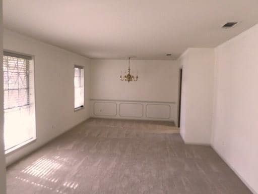 Building Photo - 906 Sharpshire Dr