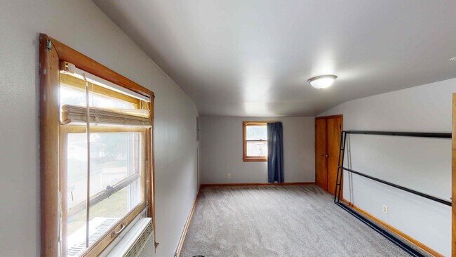 Foto del edificio - 1420 Lee Ave
