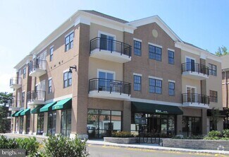 Building Photo - 255 Nassau St